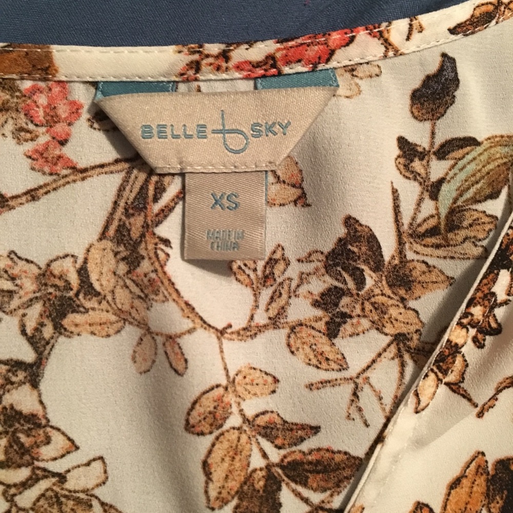 Long sleeve bell shirt - Picture 3 of 3